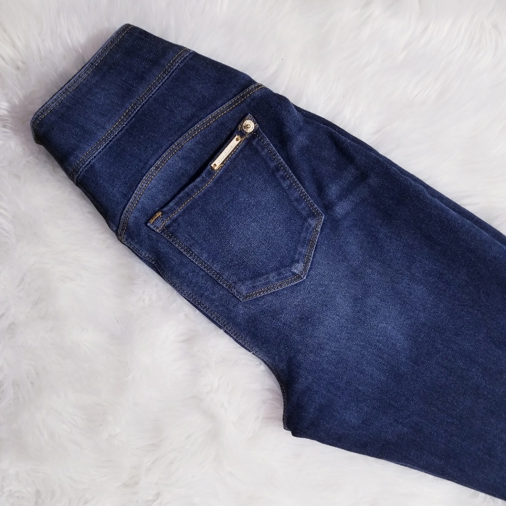 NEW! High Waist Jeans